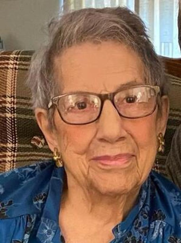 Anna Marie Lutrario Profile Photo