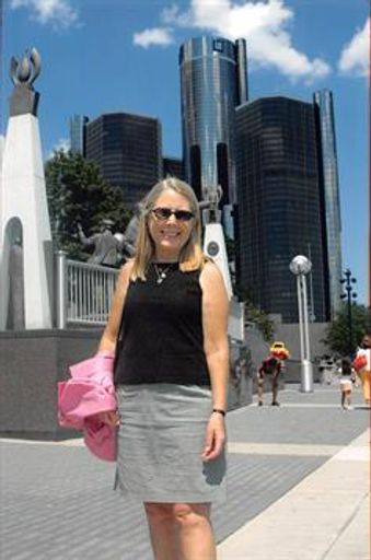 Margaret J. Bertiz photo gallery thumbnail 78 of 187