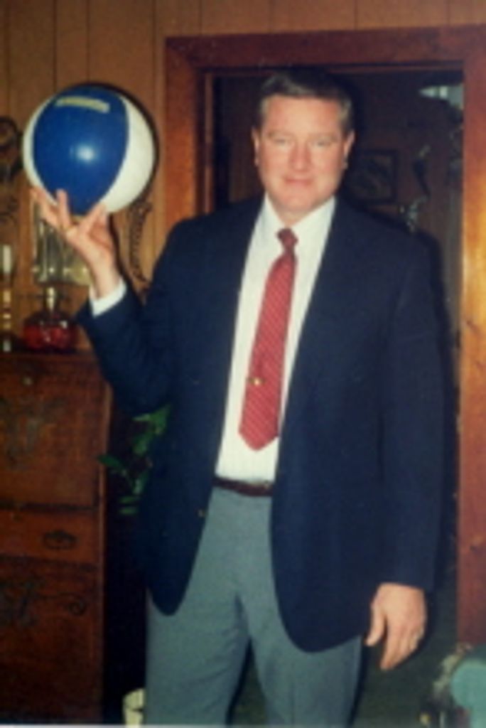 Dennis Roy Magee