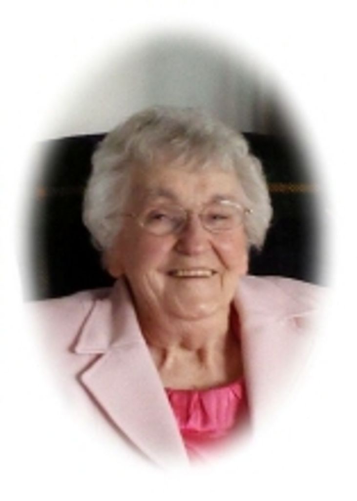 Joan Veres Profile Photo