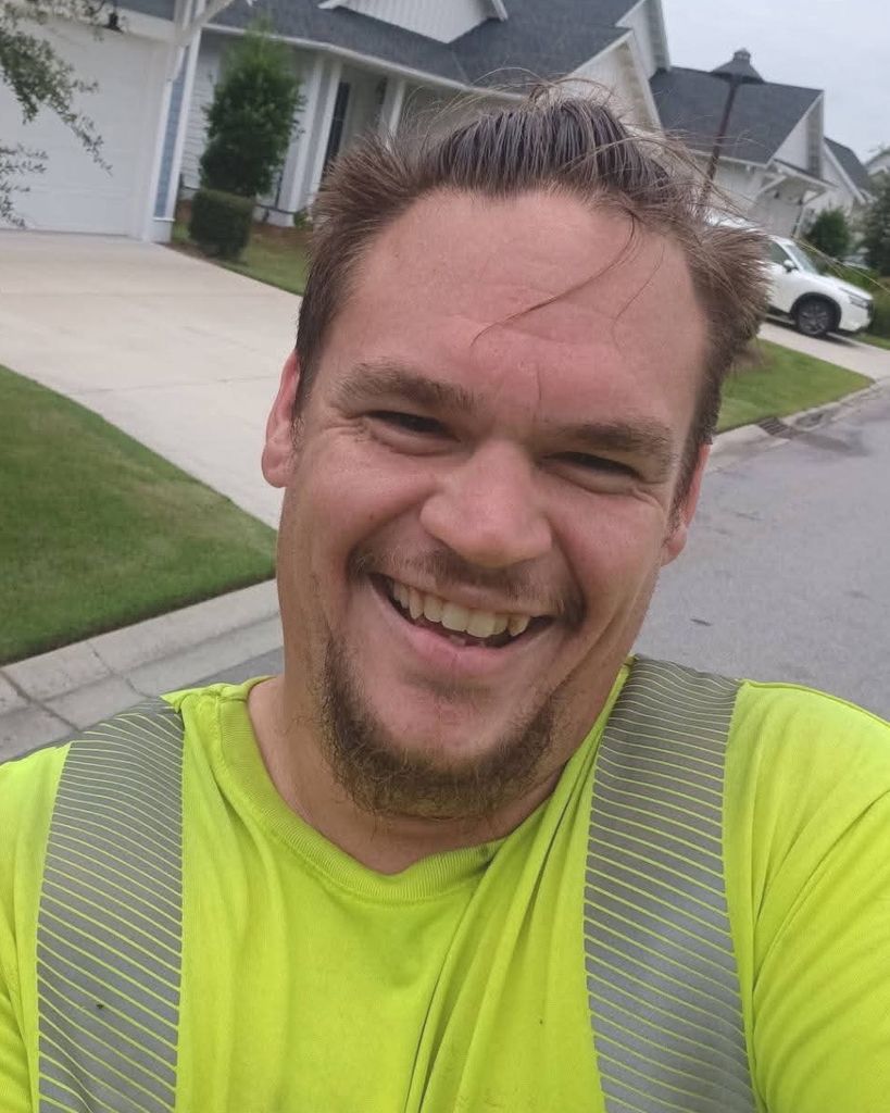 Michael Russell Chisholm Profile Photo