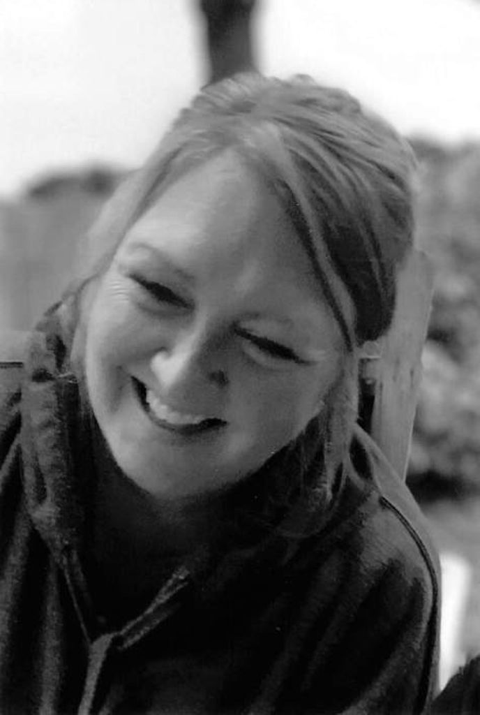 Christie Lynn (Walker)  Pozza
