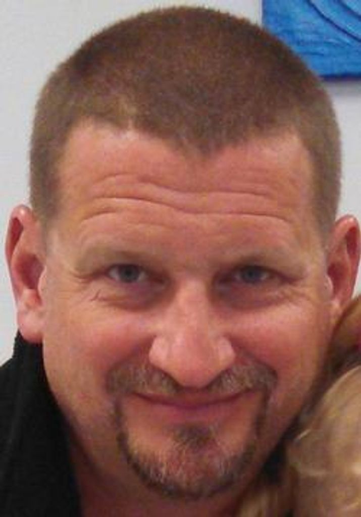 Darren Robert Maxwell