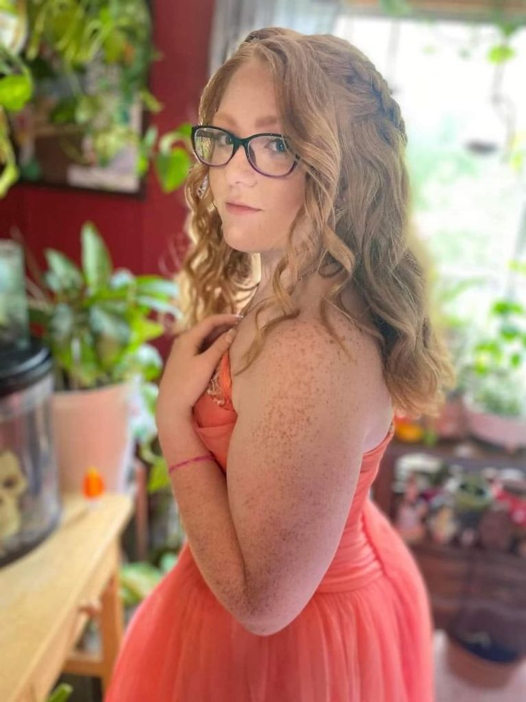 Alyssa “Lyss” Deann Mccartney Profile Photo