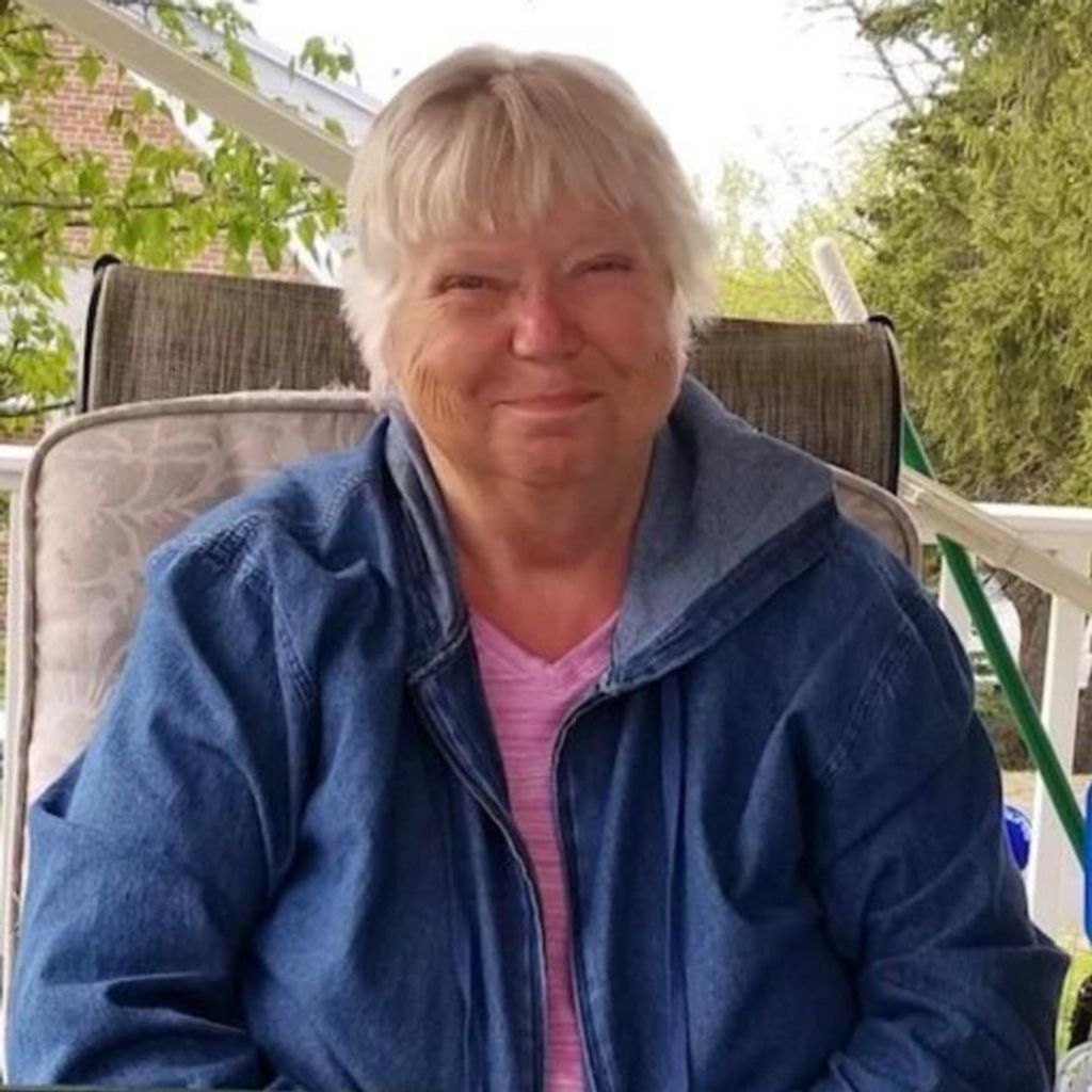 Joan Lois Croteau