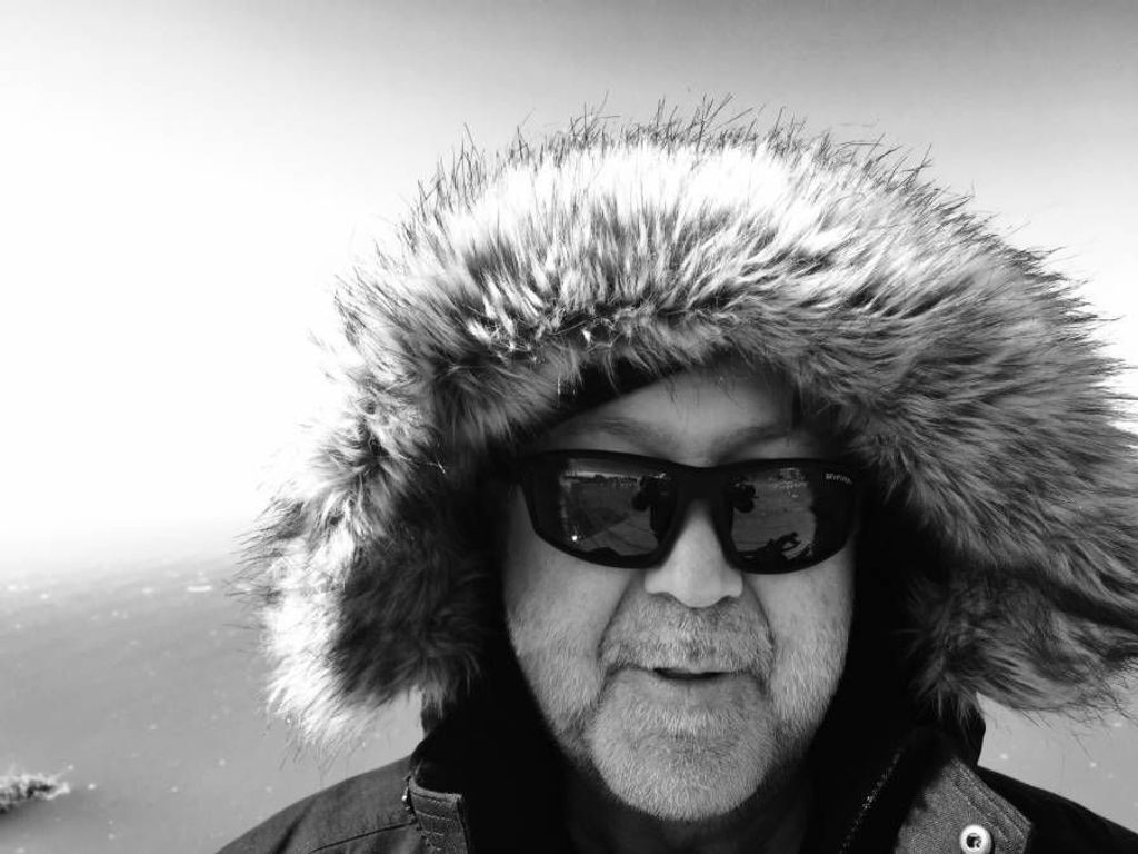 Dr. Kevin R. Wood