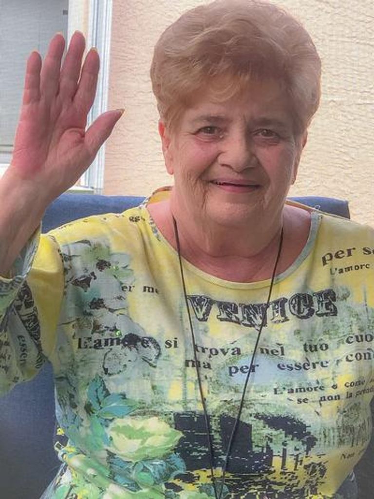 Rosemarie Lucy Uzzo Profile Photo