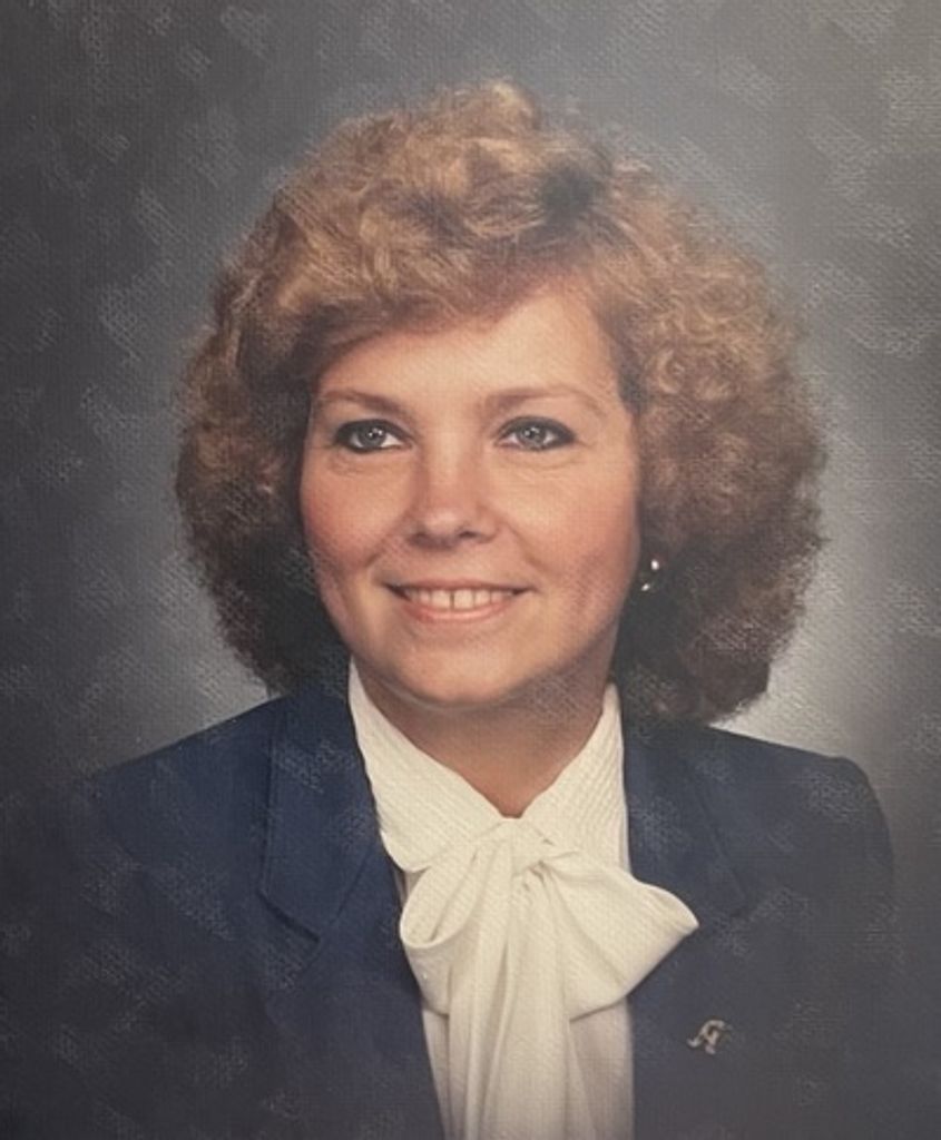 Anne Earle Profile Photo