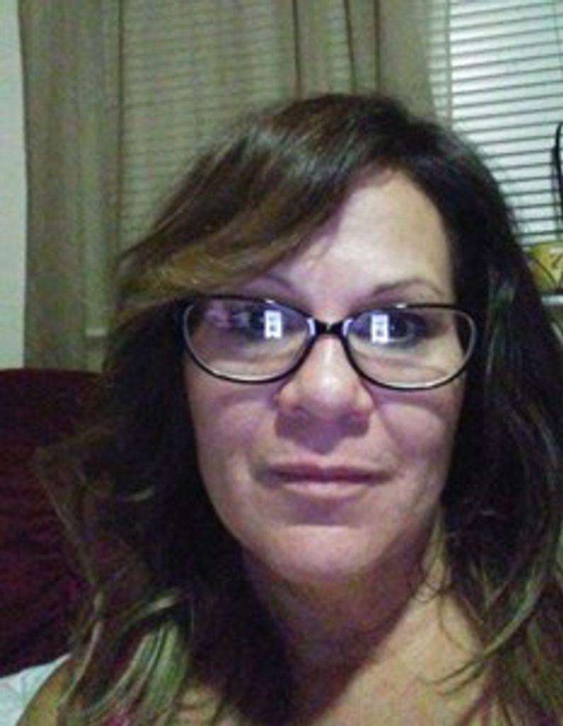 Sharon Elizabeth Gomez
