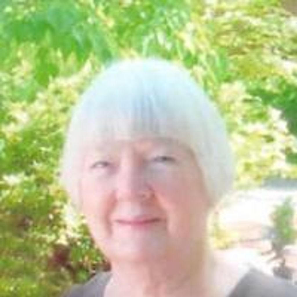 Carolyn Woodley Profile Photo