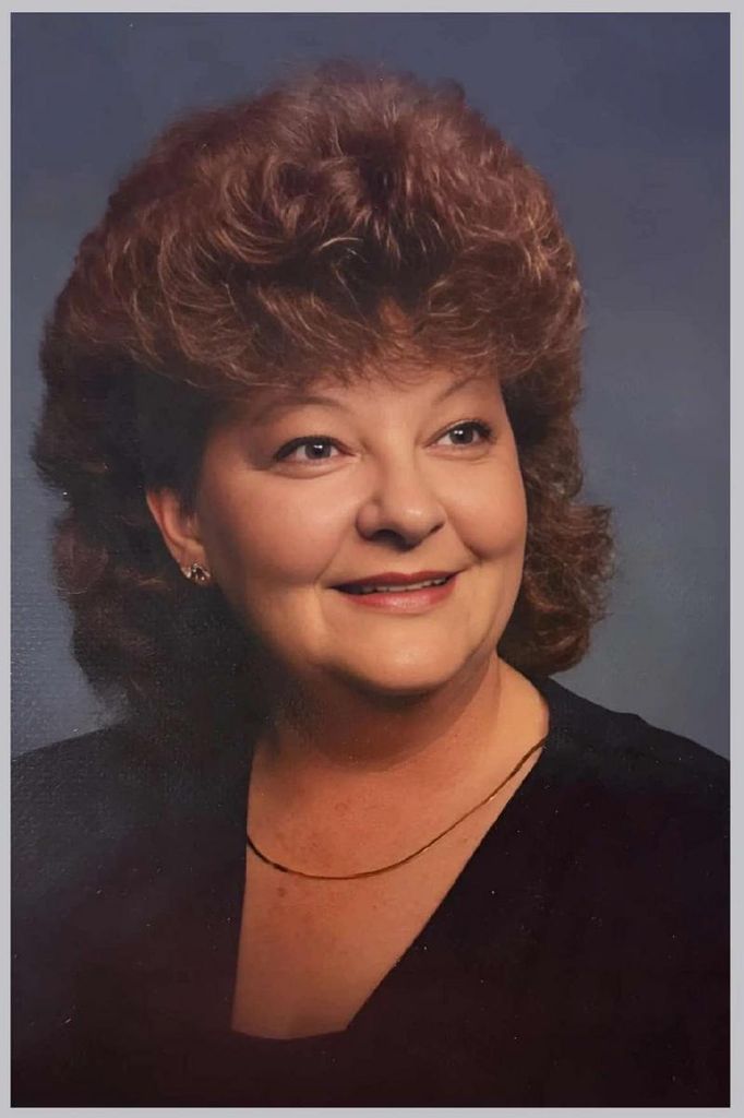 Linda Sue "Susie" Akin