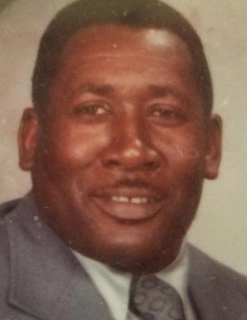 M. L. Harris Profile Photo
