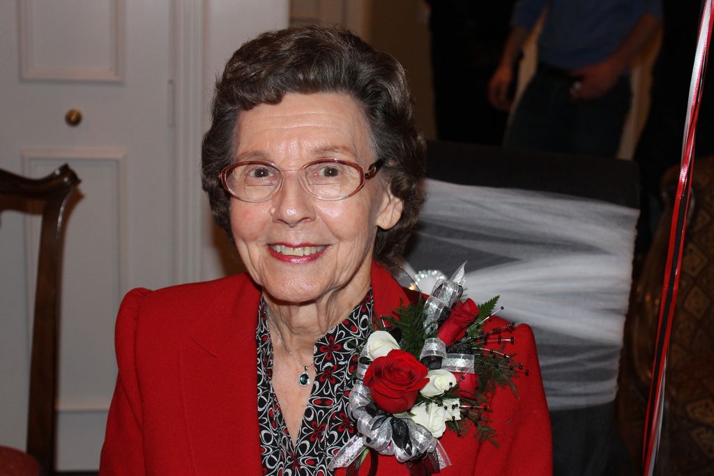 Geraldine Graham Lowe