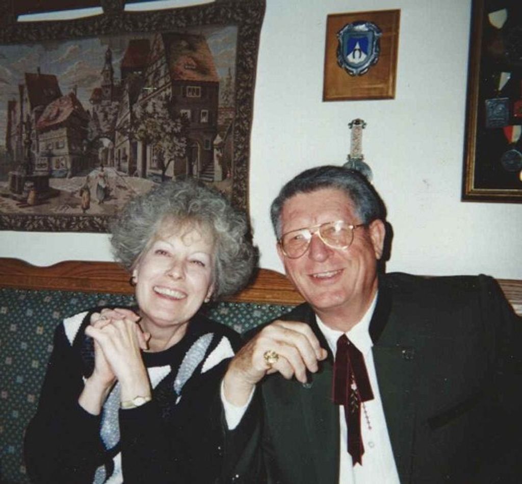 Jim Dillinger & Sunnie (Underwood) Dillinger