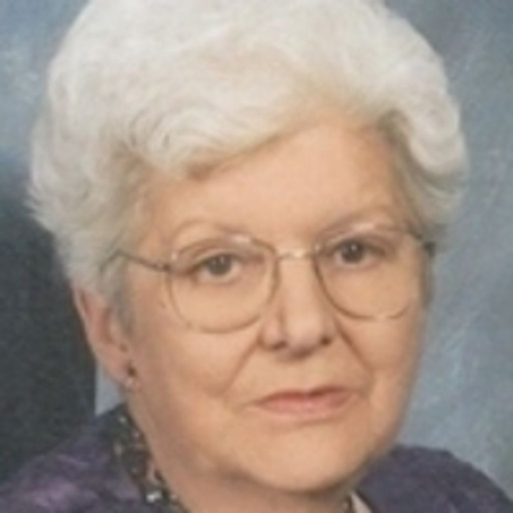 Theresa M Lavoie
