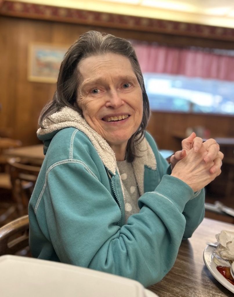 Mary (Clausen)  Lodrigue