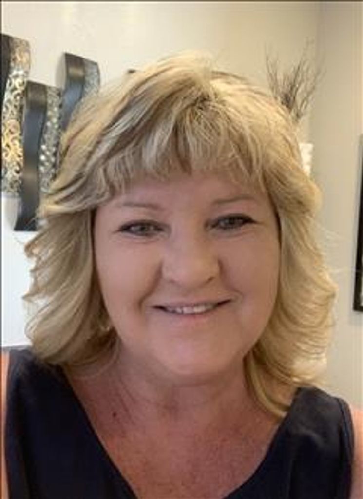 Terri Hendon Profile Photo