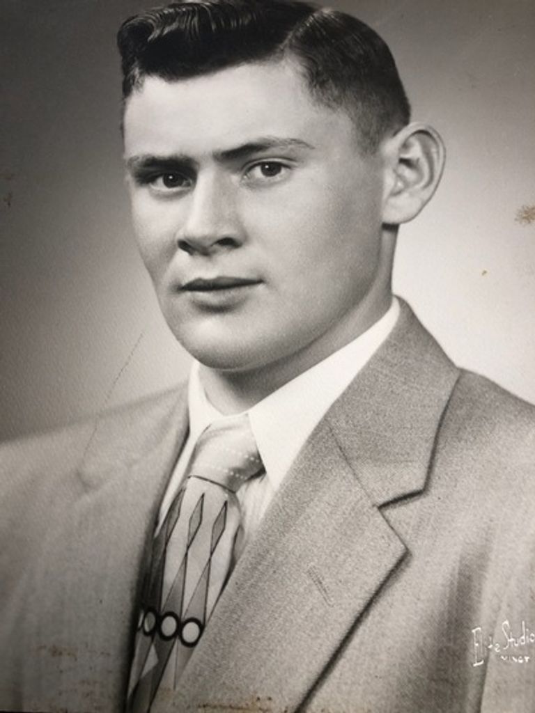 Robert (Bob) H. Mcculloch Profile Photo