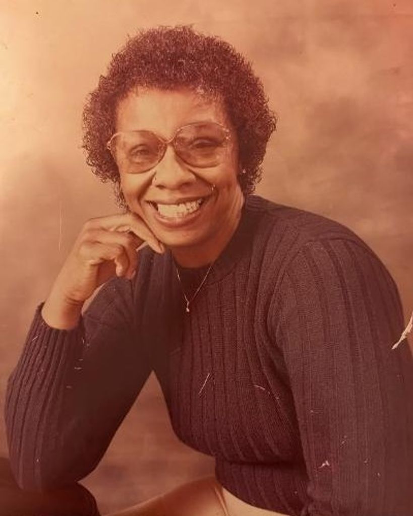 Sarah Francis Cooper Profile Photo