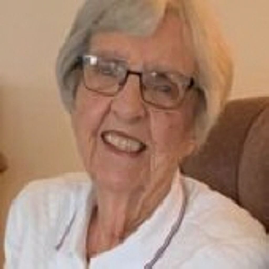 Ruth Roller Profile Photo