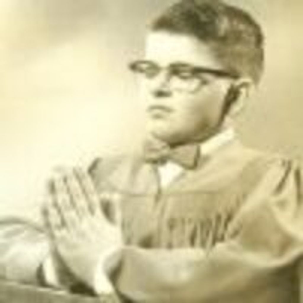 Raymond J La Monda Jr