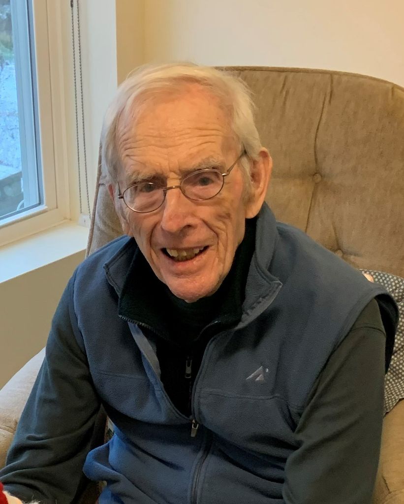 Charles Gove, Jr. Profile Photo