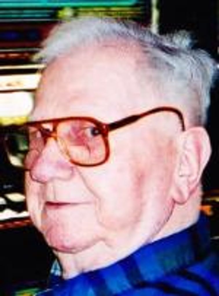 Raymond E. "Clouse" Simons