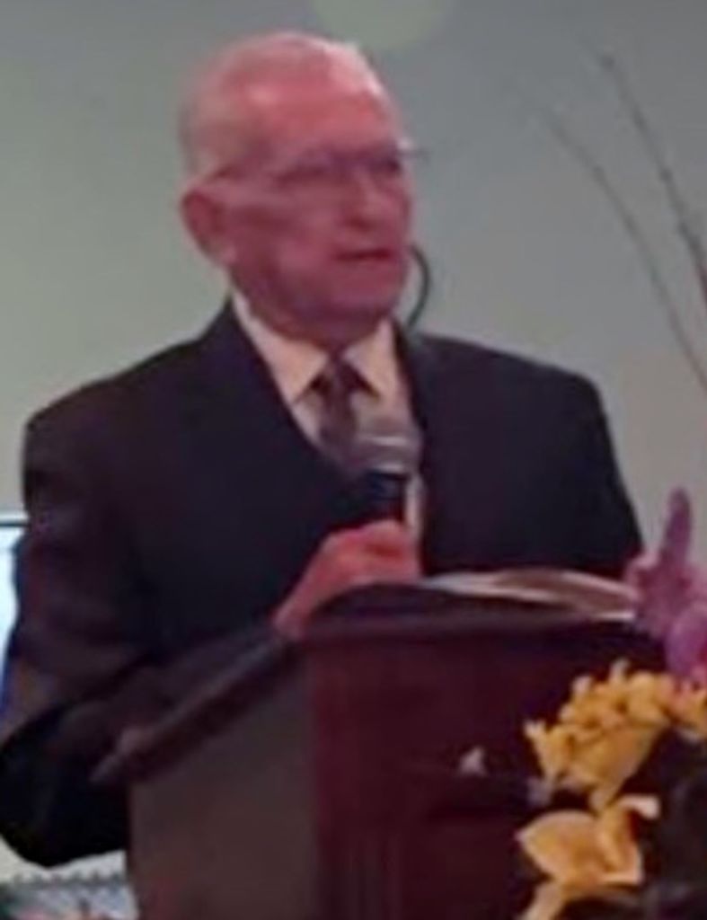 Rev. William R. Mills Profile Photo