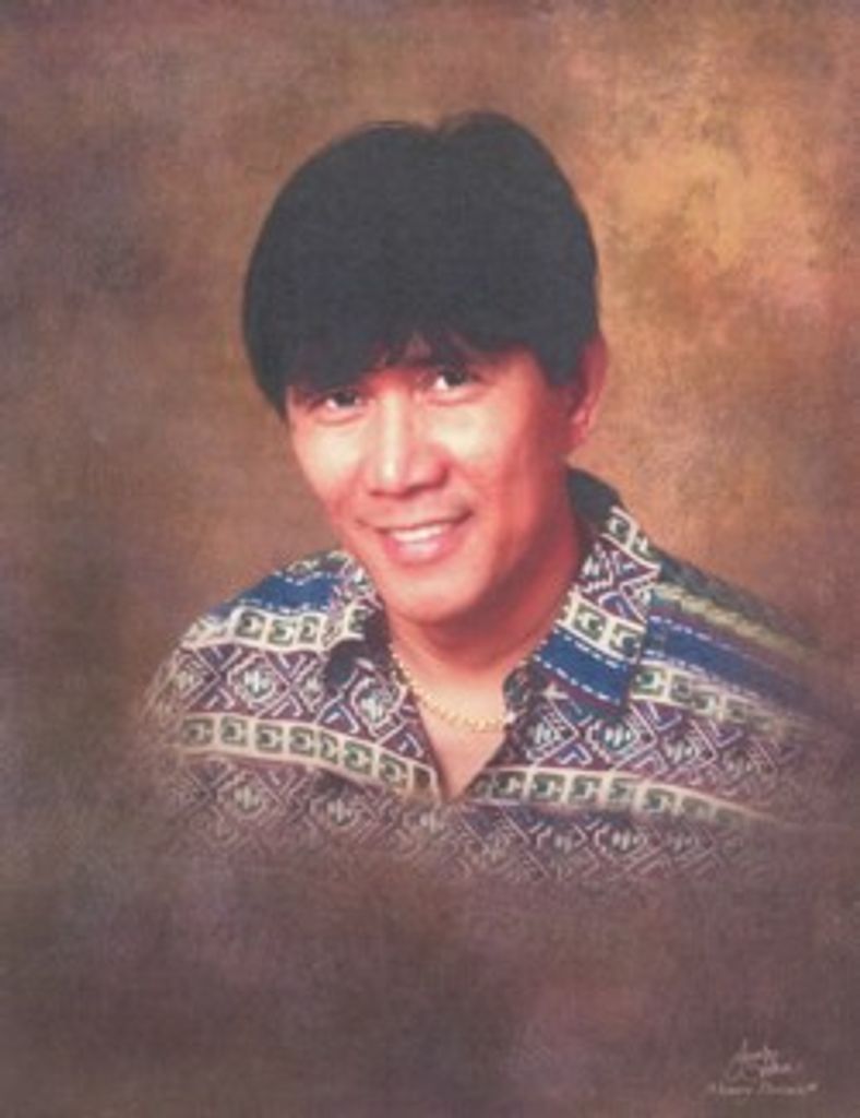 Carlos Flores