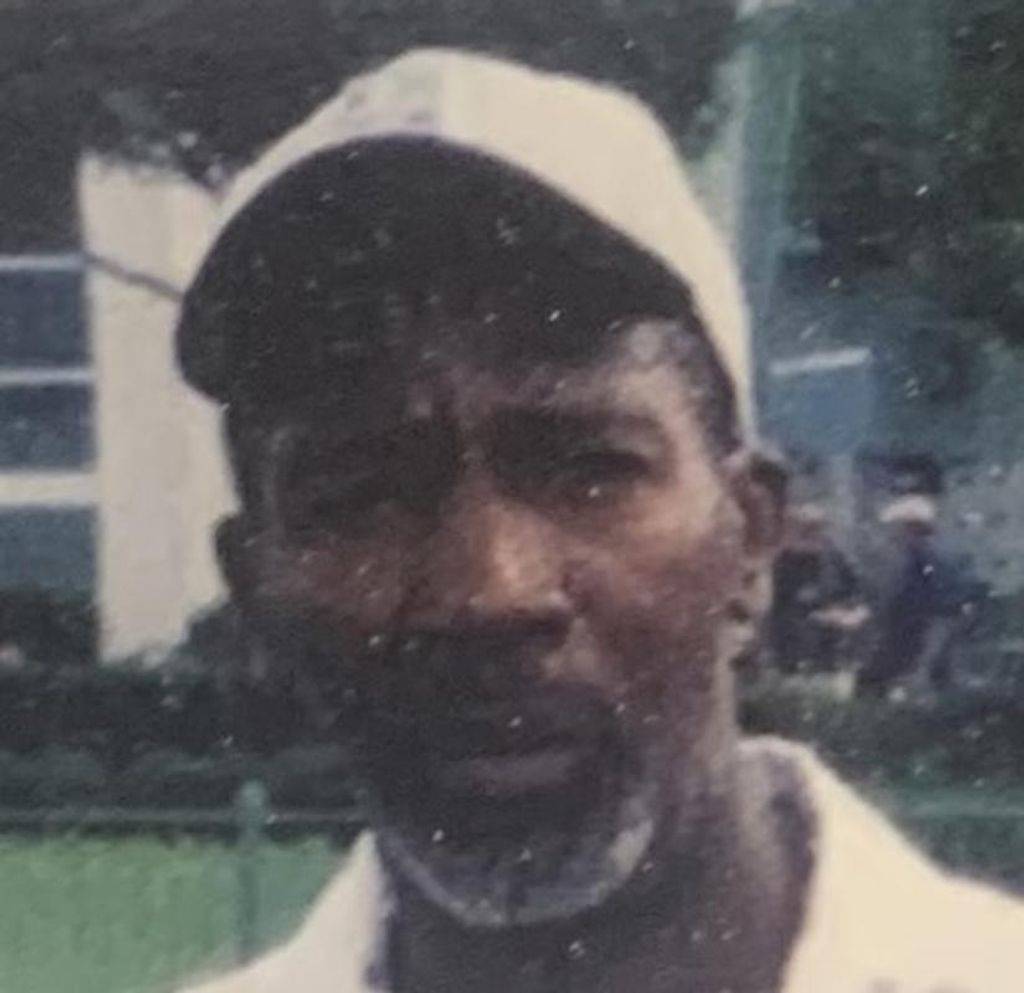 Byron Bernard Bates Profile Photo