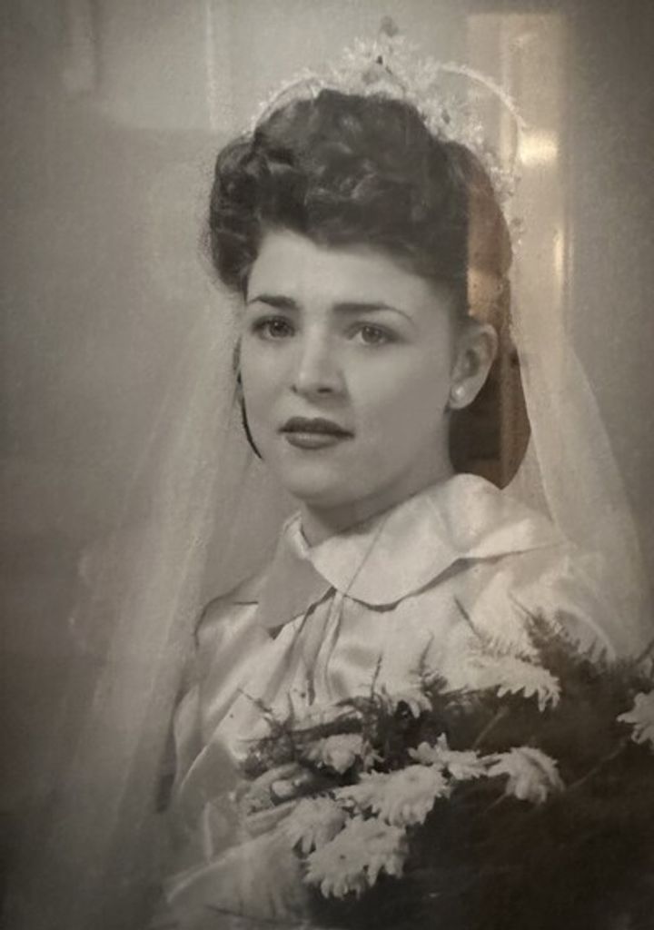 Carmen Celaya Gastelum Profile Photo