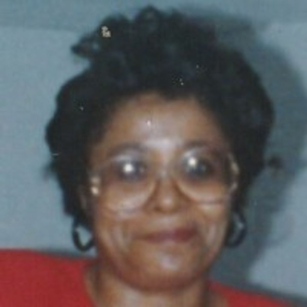 Carolyn D Hunter Jones