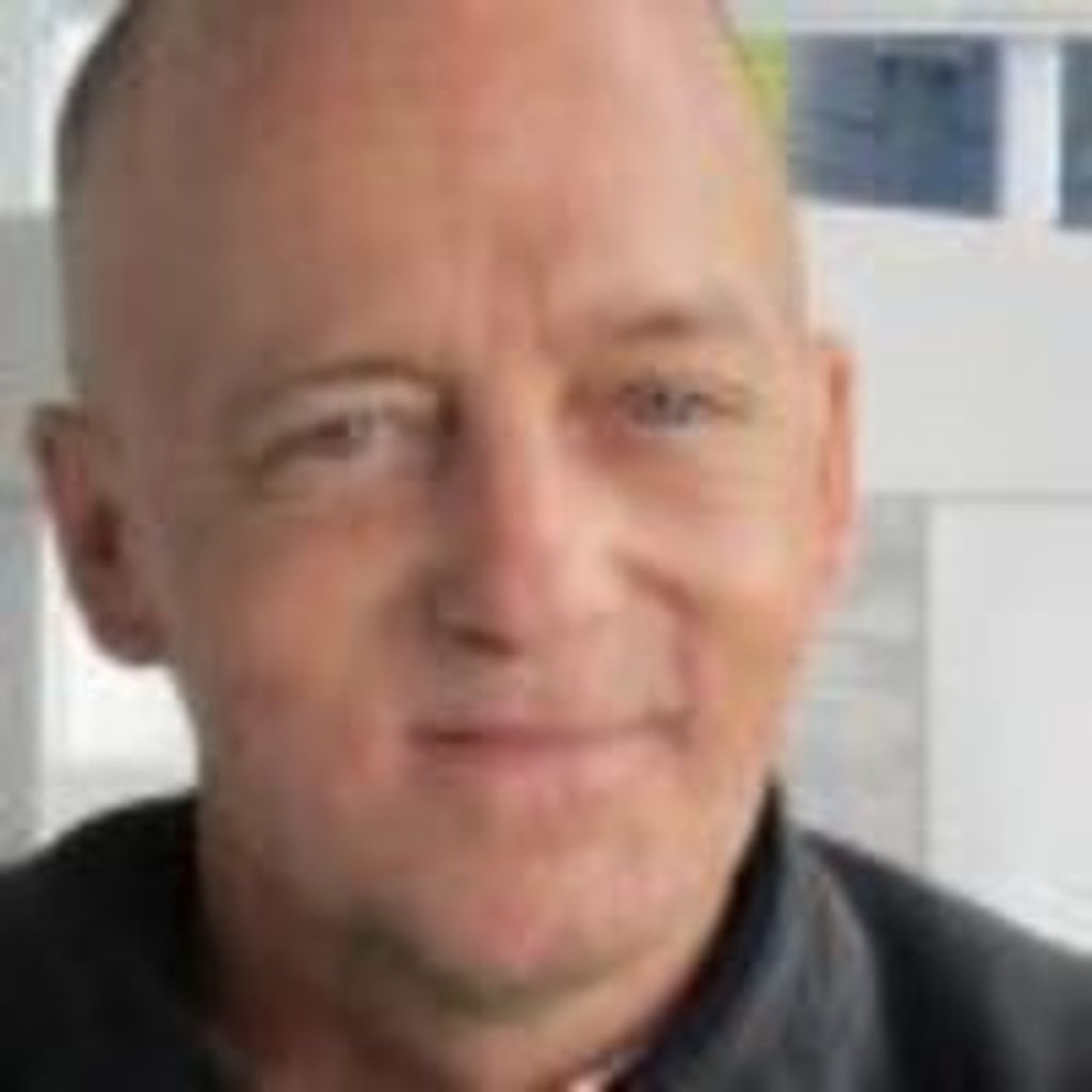 Mark L Brown