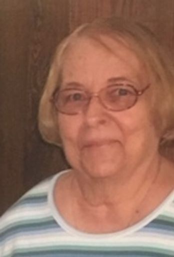 Pollyann H. (Heisey)  Flowers Profile Photo