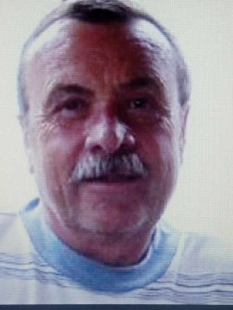 Mr Milos Irra Profile Photo