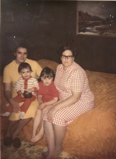 Shirley (Wells)  Fields photo gallery thumbnail 10 of 152