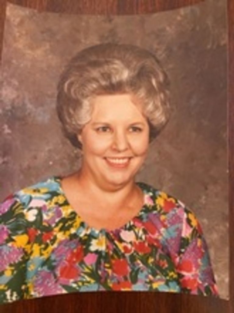 Helen Hatmaker Profile Photo