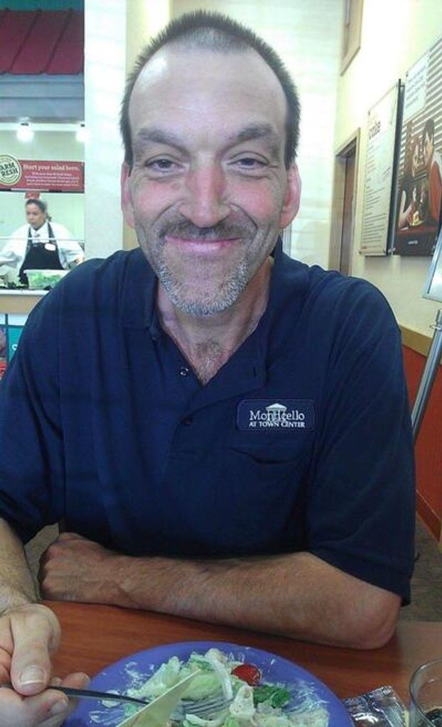 Jerry Manuel Lowder, Jr. Profile Photo
