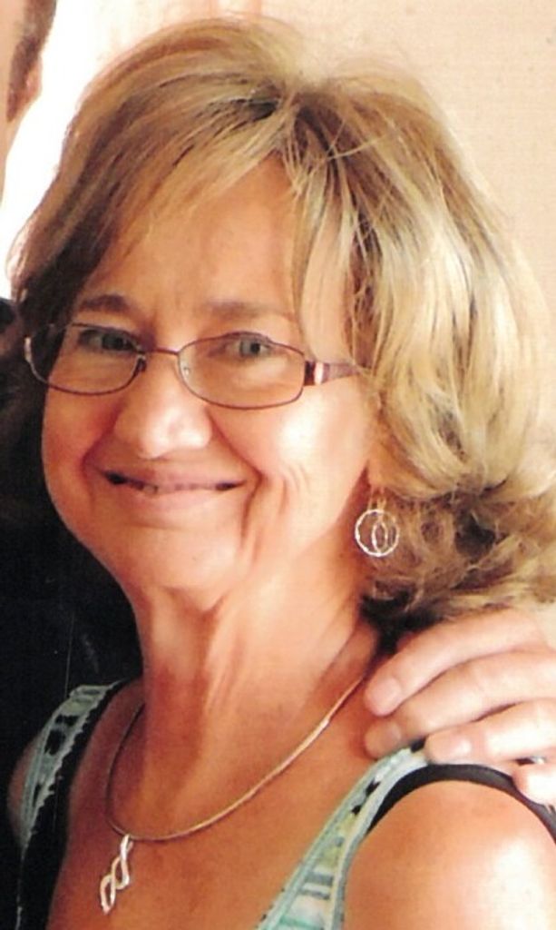 Eva Louise Vandersaul Profile Photo
