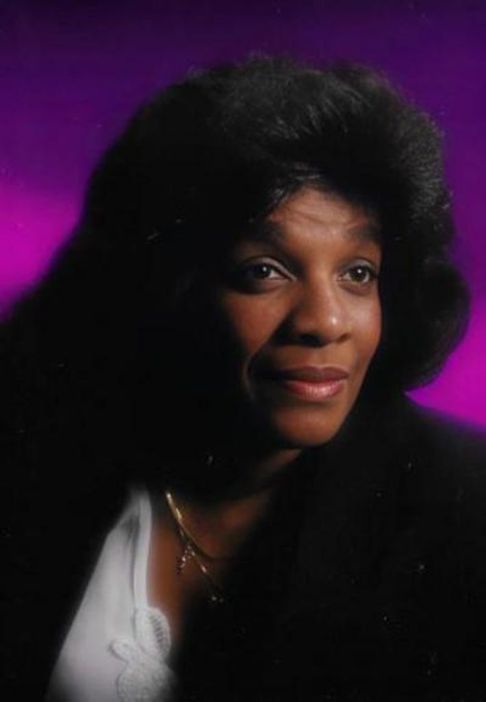 Helen Julia Irene Enlow Profile Photo
