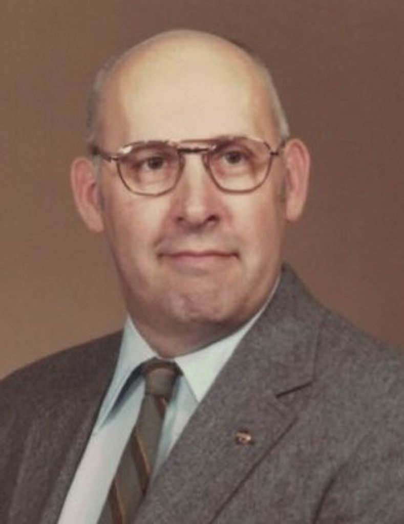 Robert "Bob" Martin Jr.