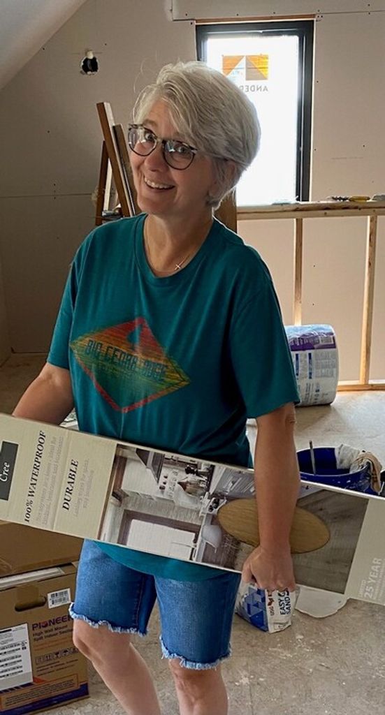 Lori Betten Profile Photo