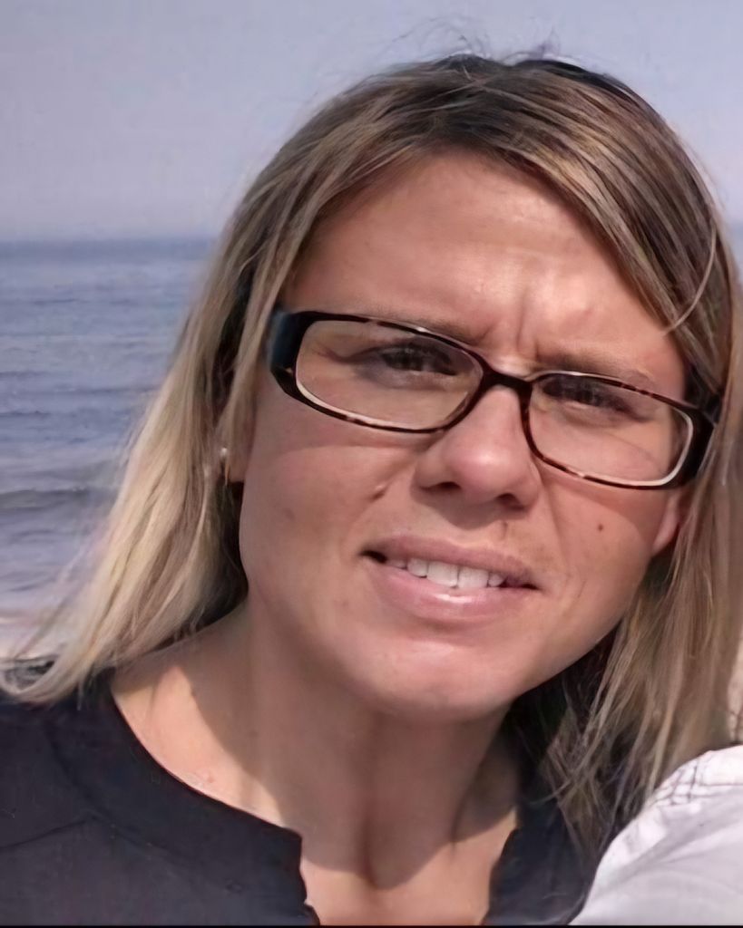 Lindsey A. Bowe