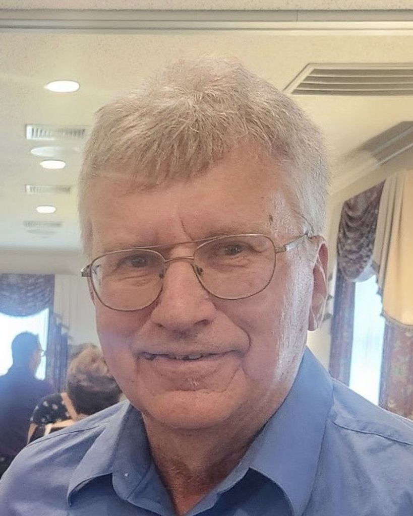 Daniel John Schwab Profile Photo