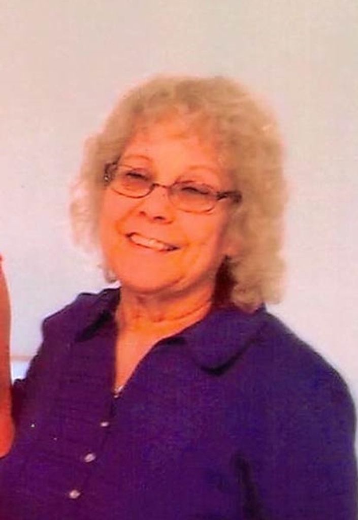 Flora "Sis" Earliwine