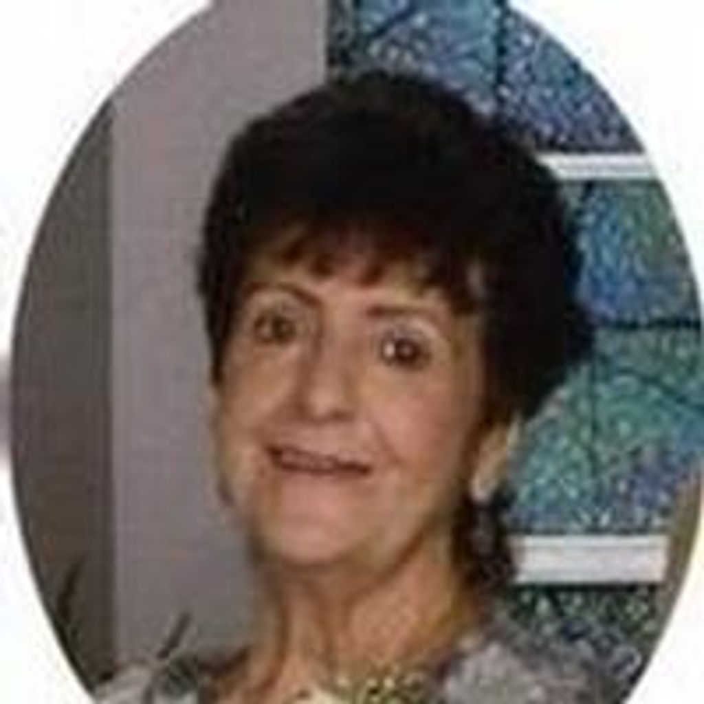 Rita L Roesner