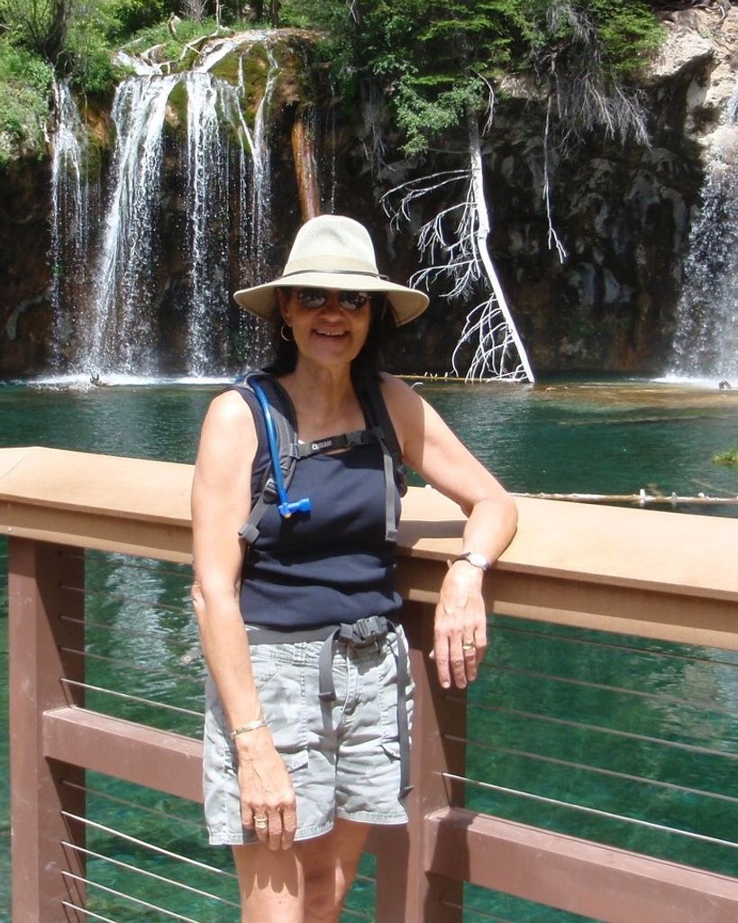 Stephanie Lynn Chapel