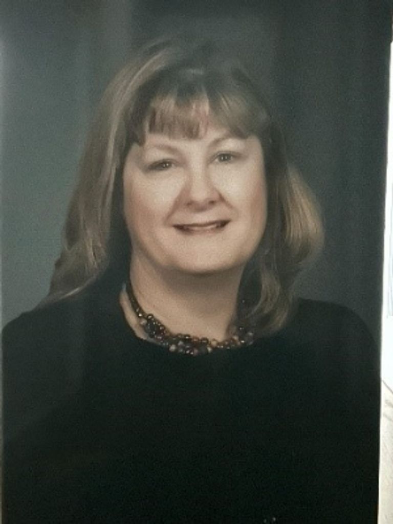 Julie Ann Kennedy Profile Photo