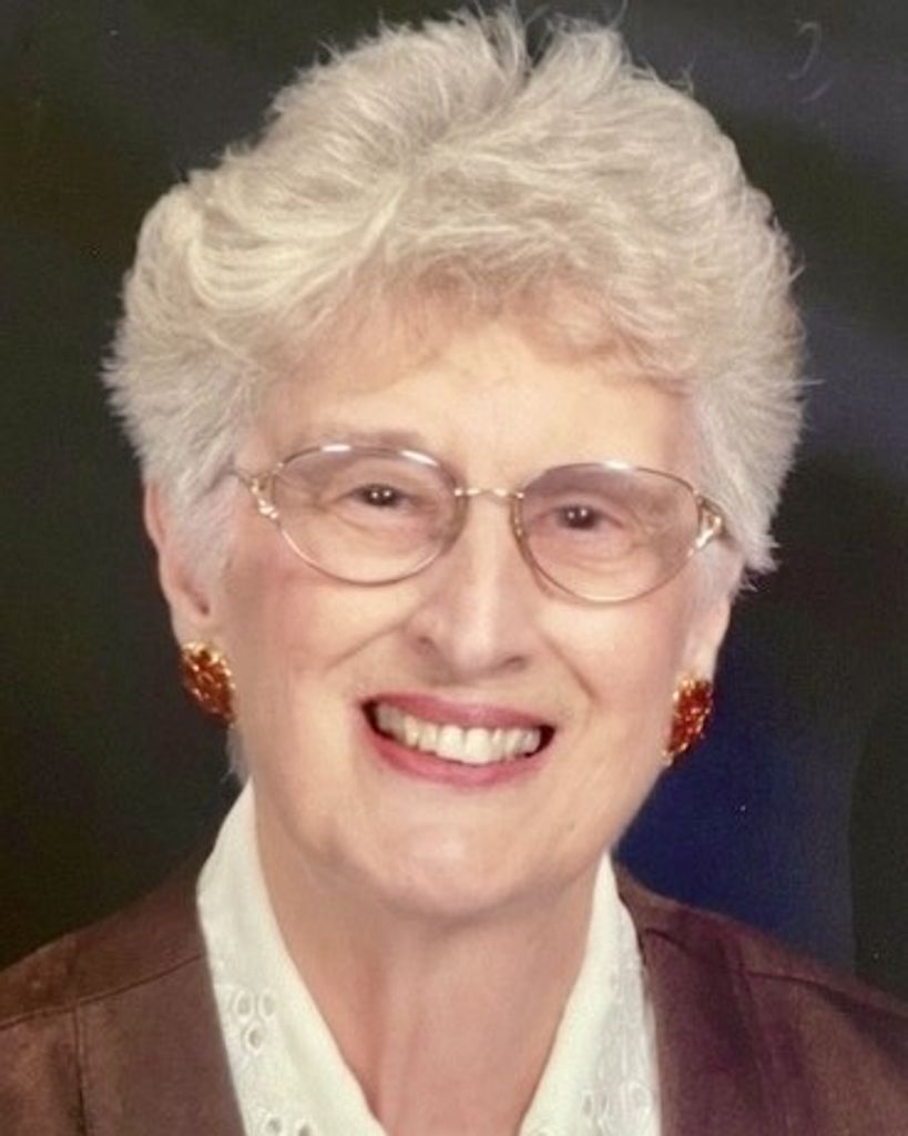 Maxine Edna Knippa Profile Photo