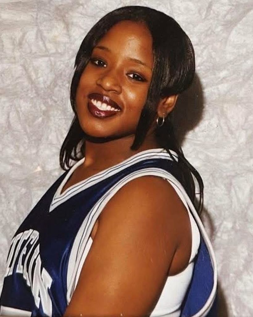 Christina Monique Dameron Profile Photo
